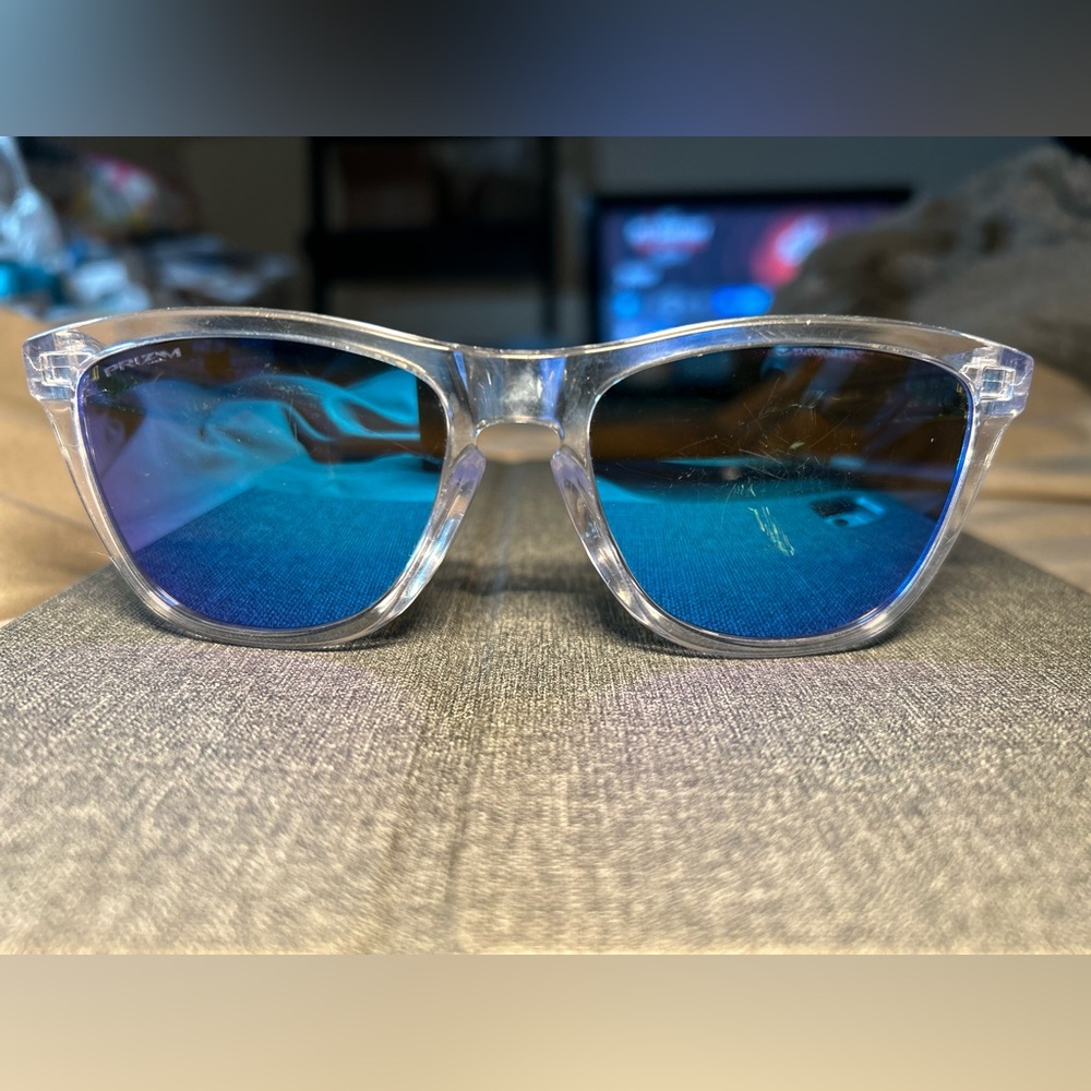 Oakley Frogskins™ (Low Bridge Fit) Sunglasses, Prizm Sapphire Lenses orig $145